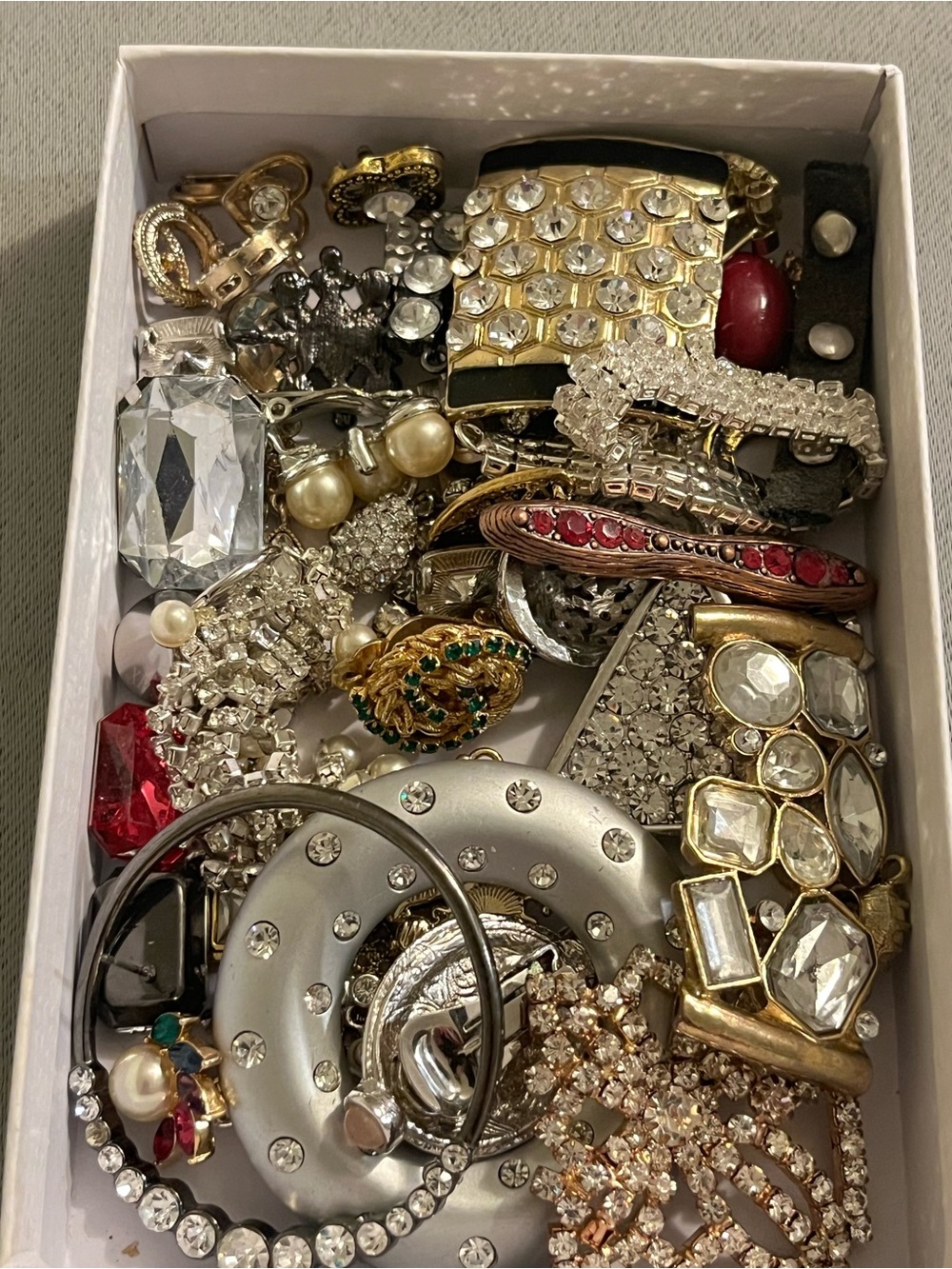 Lot of Rhinestone Craft and Harvest Material